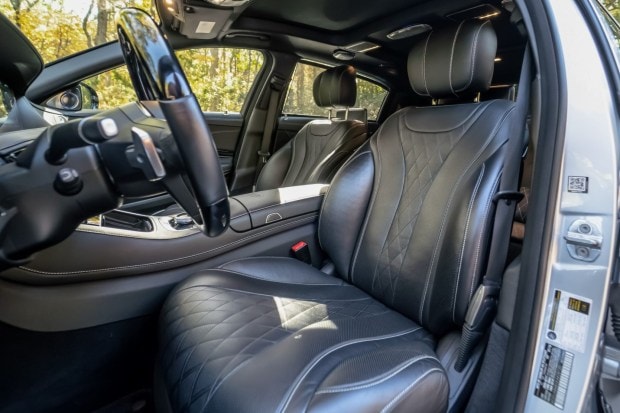 S-Class Maybach wedding vehicle photo 10