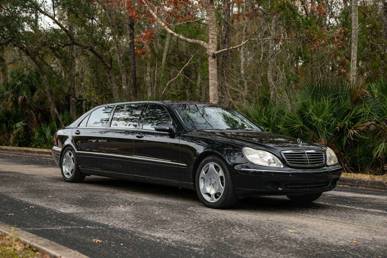 S-Class Pullman Limousine wedding vehicle photo 3