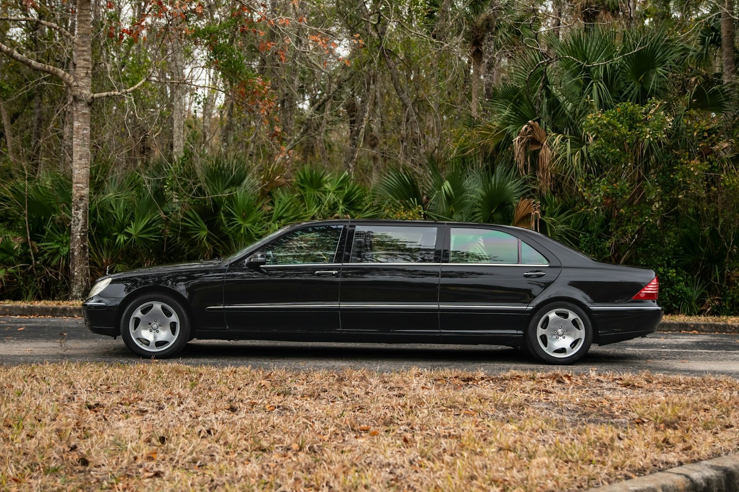S-Class Pullman Limousine wedding vehicle photo 6