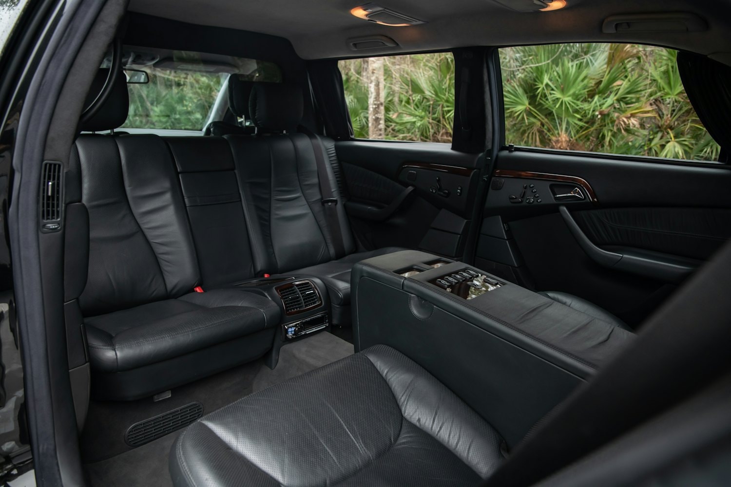 S-Class Pullman Limousine wedding vehicle photo 9