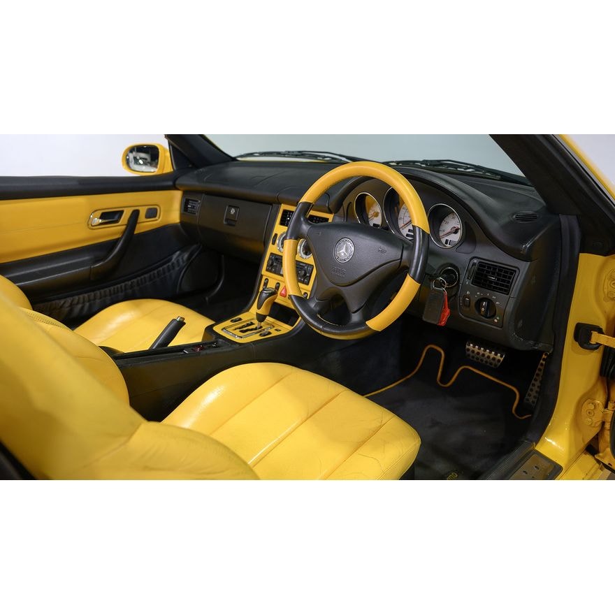 SLK Convertible wedding vehicle photo 8